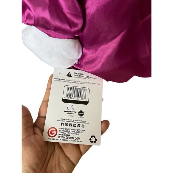 HELLO KITTY HALLOWEEN WITCH EXCLUSIVE PORCH DOOR GREETER PLUSH SANRIO 2022 NWT - Picture 4 of 4